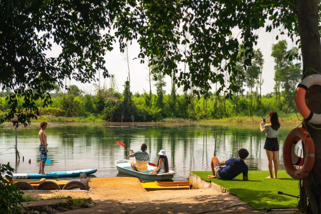 Chi-Bu Riverside Nhon Trach Esterno foto